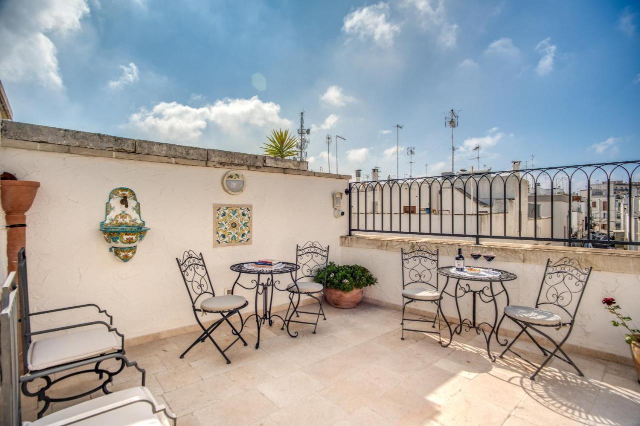 Palazzo Stunis - Dimora Di Charme Ostuni Exterior foto